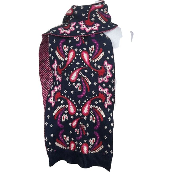 Vera Bradley Accessories - Vera Bradley Cozy Knit Scarf in‎ Navy + Multi, Painted Paisley Pattern